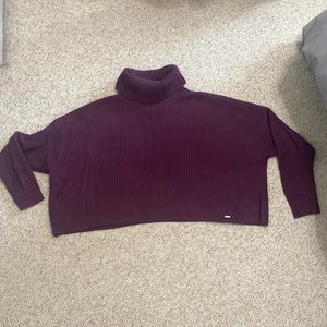 Hollister size small burgundy purple oversized cropped sweater
